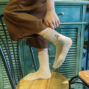 Women Retro Cartoon Bear Embroidery Wool Socks