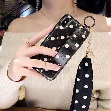 Téléphone 7s Max Shell Shell 7plus de la peau d'agneau pour le foulard de rivet de luxe Iphone6 / 8p /