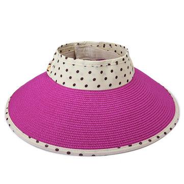 Chapeau de parasol femelle à rayures féminines.