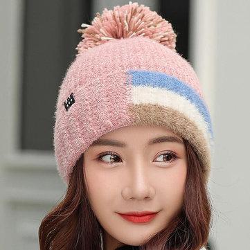 Chapeau en tricot à deux couleurs