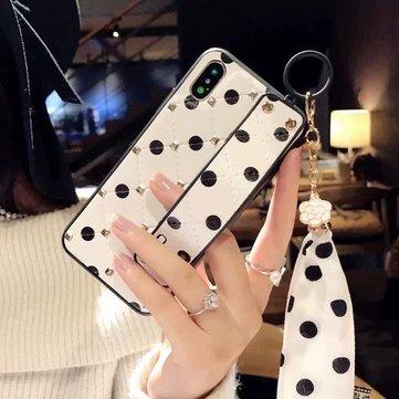 Téléphone 7s Max Shell Shell 7plus de la peau d'agneau pour le foulard de rivet de luxe Iphone6 / 8p /