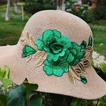 Chapeau de paille imprimé de broderie rétro de style ethnique