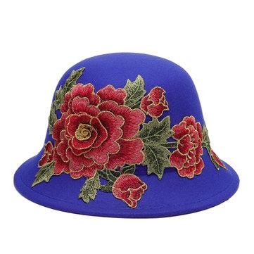 Chapeau en coton pivoine à broderies sauvages