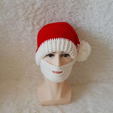 Bonnets de Père Noël tricotés en hiver