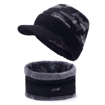Écharpe en tricot à la mode