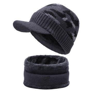 Écharpe en tricot à la mode