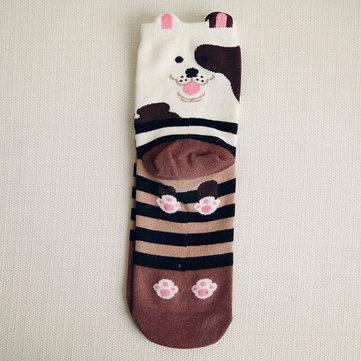 Chaussettes mignonnes de tube moyen de bande dessinée