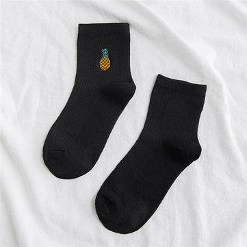 Chaussettes à rayures à chaussettes mi-longues avec broderie de fruits