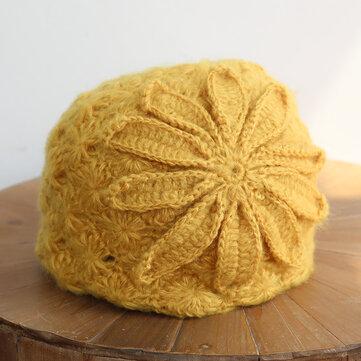 Chapeau de laine tricoté à la main de style ethnique rétro fleur élégante