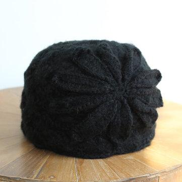 Chapeau de laine tricoté à la main de style ethnique rétro fleur élégante