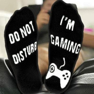 Chaussettes avec lettres jouant au modèle de jeux