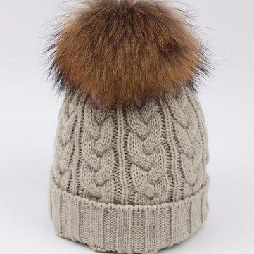 Chapeau de béret de bonnet de béret de boule de pompon de boule de ski de couleur pure tricotant des casquettes épaisses de crochet