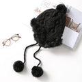 Chapeau Pom Pom & Cordon Décor