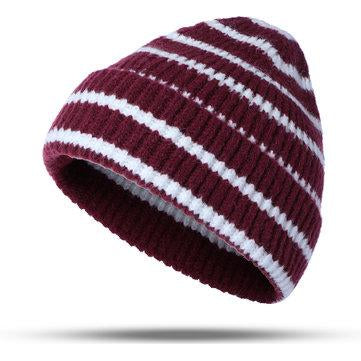Unisex thick wool hat with warm stripes