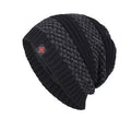 Bonnet de chandail tricoté avec bonnet de pull rouge
